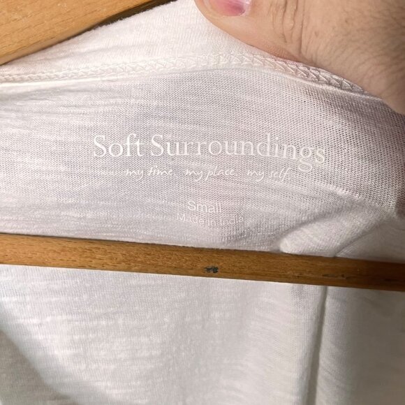 Soft Surroundings White Henley Shirt with Embroidered applique detail- Size Smal - Picture 4 of 4